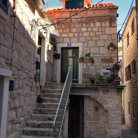 Πανσιόν With Wifi - 9252