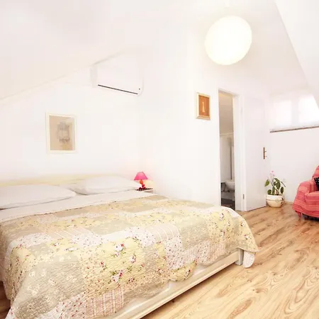 招待所 With Wifi - 9252